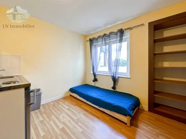 Studio 1 pièce 11 m²