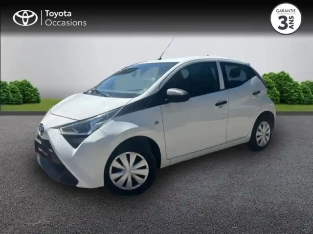 Toyota Aygo 1.0 vvt-i 72ch x-pro 5p my20 — photo 1