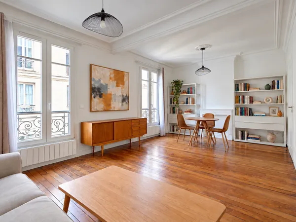 Entre Guy Moquet et Batignolles superbe 2P de 54m² entièrement rénové