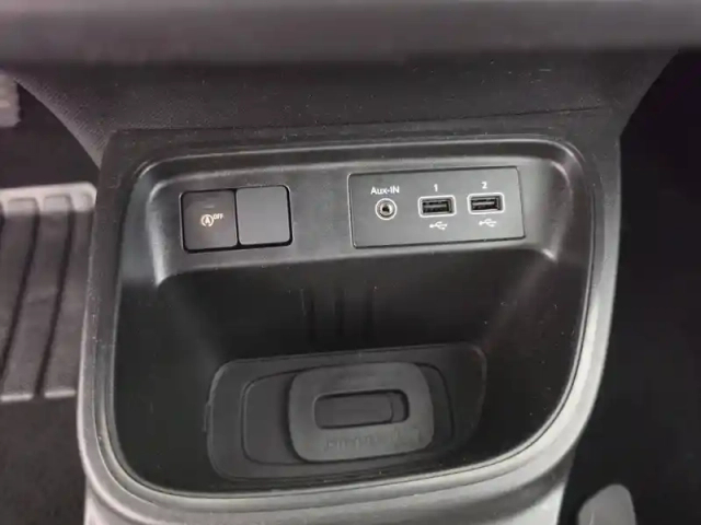 Renault Twingo iii sce 65 - 21 — photo 12