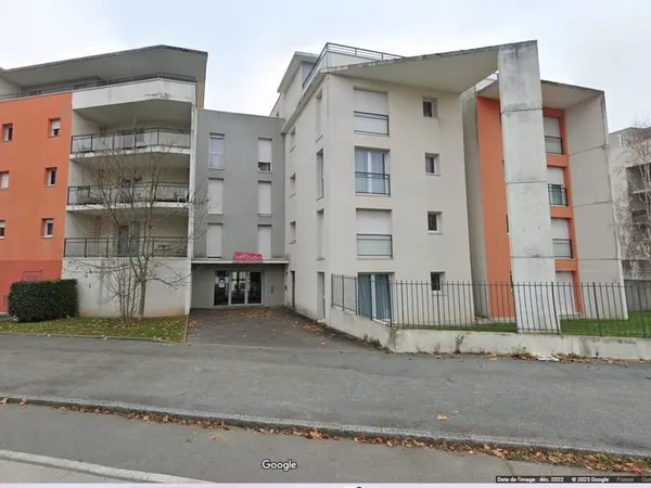 1 pièce 19 m2 LMNP avec Bail Commercial situé à NANTES 44200