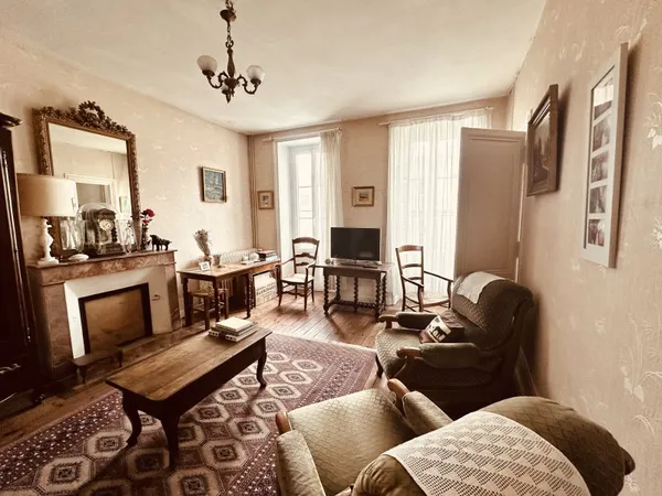 Vends maison à rénover
