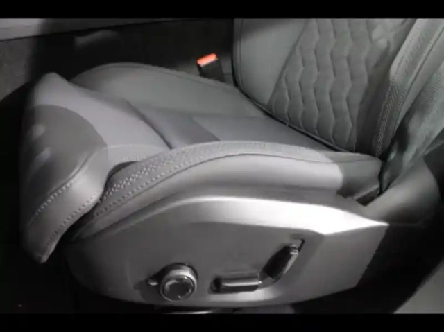 Volvo Xc60 t6 hybride rechargeable 350ch plus style dark geartronic 8 awd — photo 9