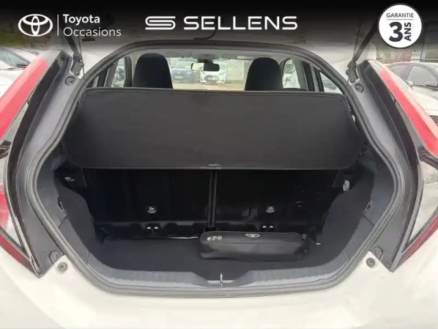 Toyota Aygo X 1.0 vvt-i 72ch dynamic s-cvt — photo 10