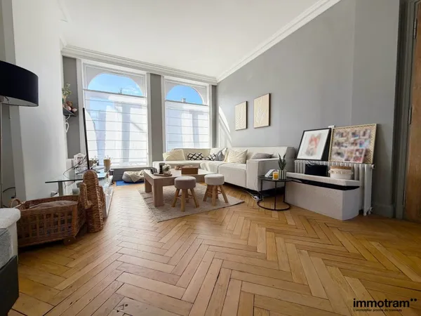 Maison 6 pièces 200 m²