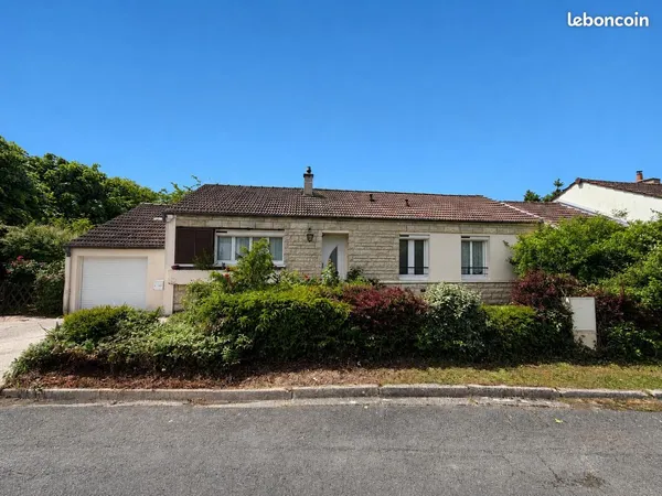 Maison lumineuse avec terrasse | Livry-sur-Seine | 3 chambres
