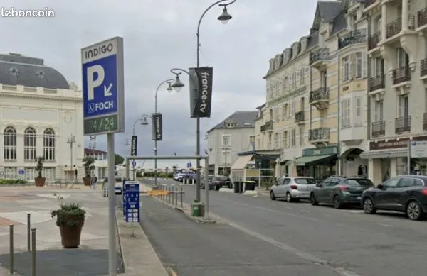 Parking a vendre Trouville sur mer