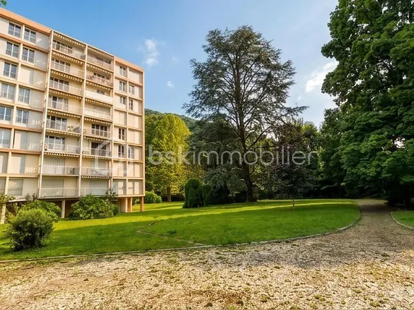 SAINT-MARTIN-D'HERES VILLAGE 'LE CARINA' T3 DE 66 M²