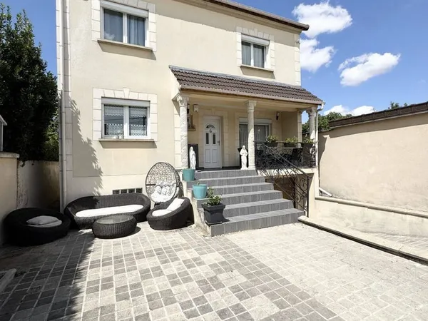 Maison 6 pièces 120 m²