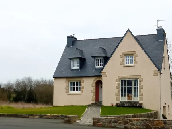 A LOUER MAISON 4 CHAMBRES TREGUEUX LE CREACH