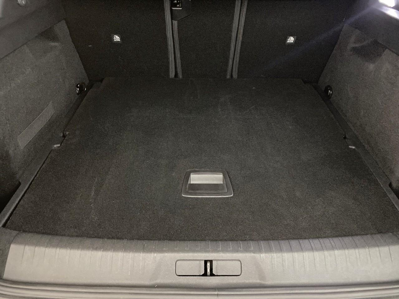 Peugeot 3008 hybrid 145 e-dcs6 gt — photo 6