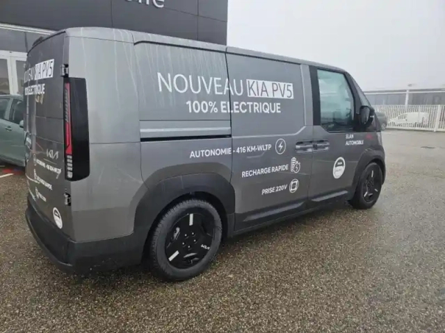 Kia Pv5 cargo l 163ch 71,2kwh plus — photo 2