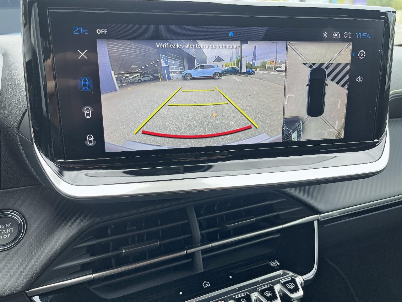 Peugeot 2008 hybrid 145 ch e-dcs6 gt — photo 14