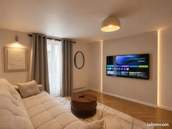 À VENDRE - Studio duplex d'architecte de 17,28 m² - Entièrement rénové et vendu meublé