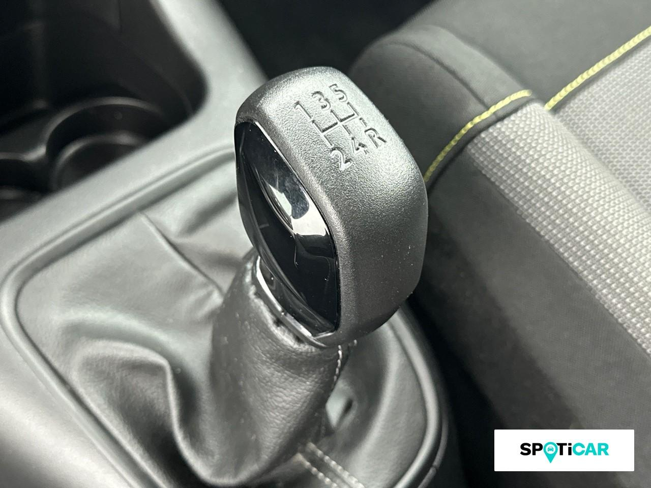 Citroën C3 1.2 puretech 83ch s&s  feel business — photo 14