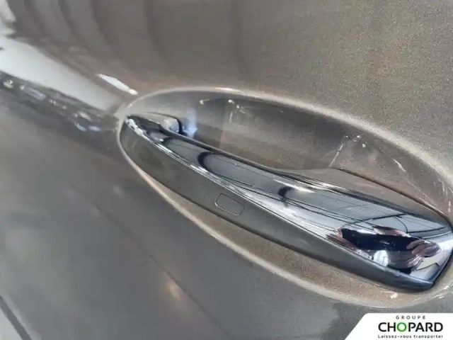 Mercedes Gla 250 e hybrid eq 8g-dct — photo 12