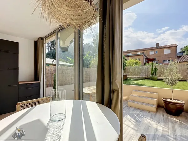 STUDIO LE CANNET AU CALME RESIDENCE SECURISE