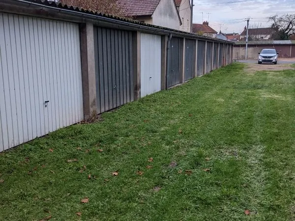Garage à louer à Cosne sur Loire