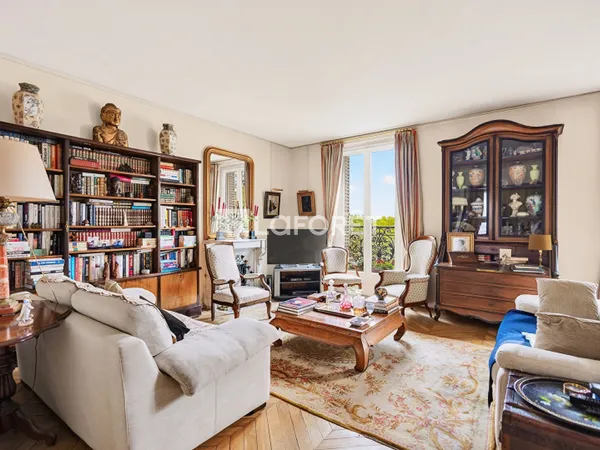 Appartement 5 pièces 103 m²