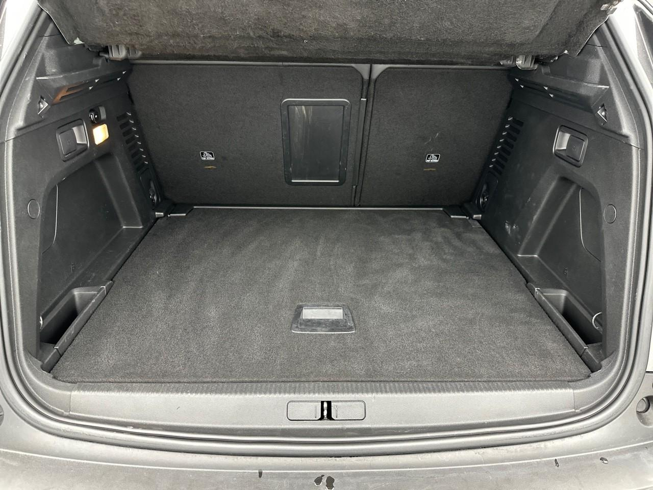 Peugeot 3008 puretech 130ch s&s bvm6 allure pack — photo 6
