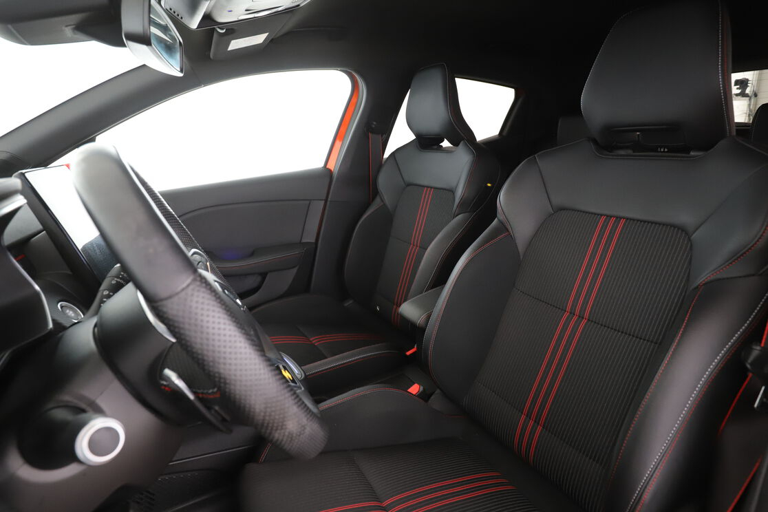 Renault Clio 1.3 TCe RS Line EDC — photo 9