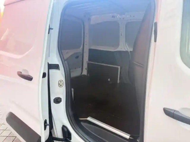Fiat Doblo fg m 650kg bluehdi 100ch s&amp;s pack premium connect — photo 8