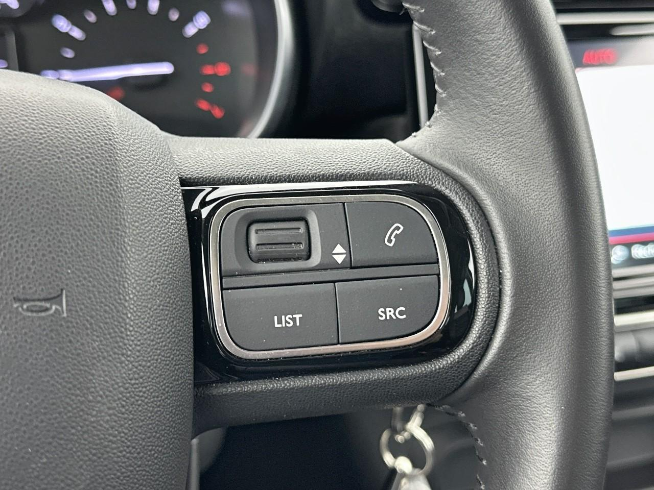 Citroën C3 Aircross puretech 130 s&s eat6 shine — photo 19
