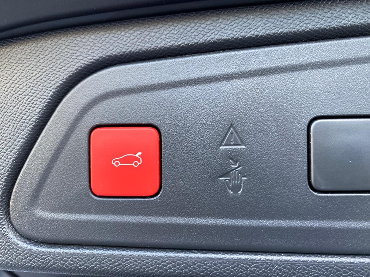 Citroën C5 Aircross puretech 130ch s&s shine eat8 — photo 23