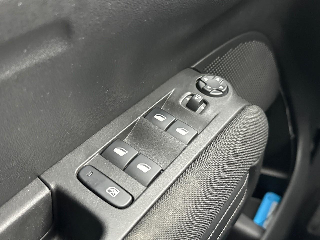 Citroën C3 Aircross puretech 110 s&s bvm6 shine pack — photo 17