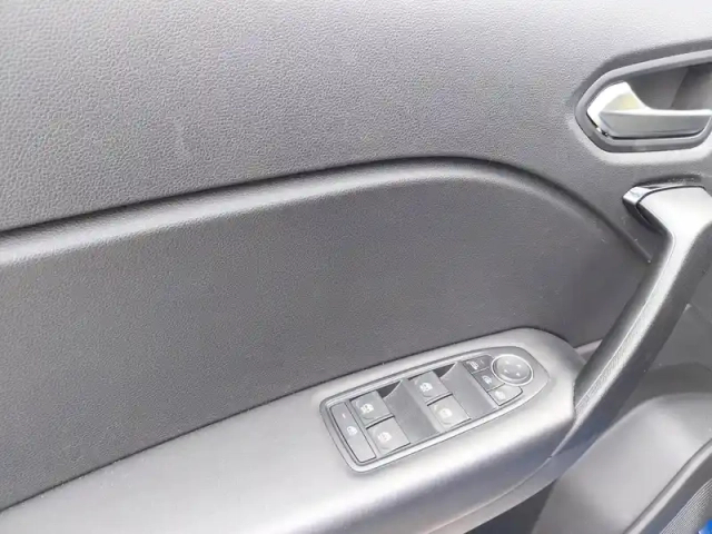 Renault Captur tce 90 — photo 11