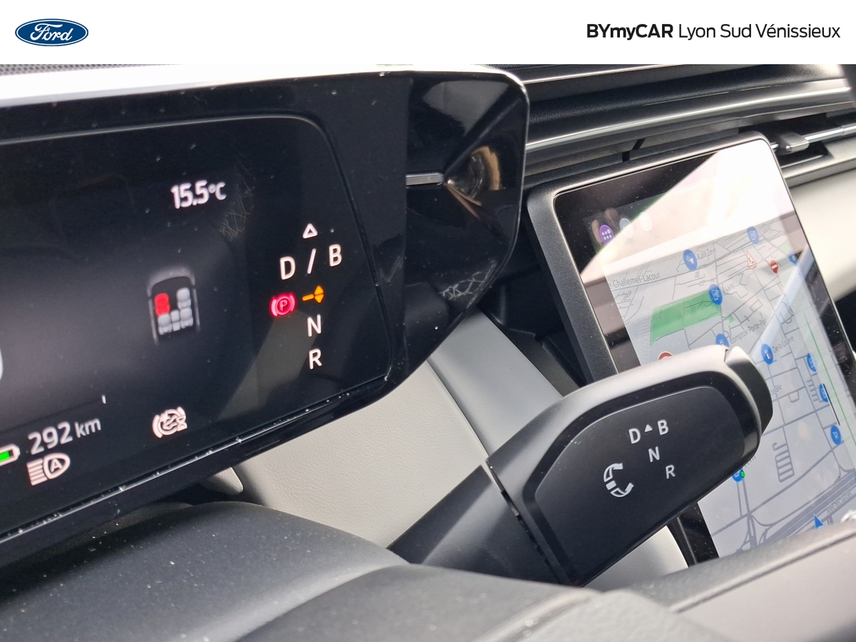 Ford Explorer RWD Standard Range 52 kWh 170 ch — photo 16