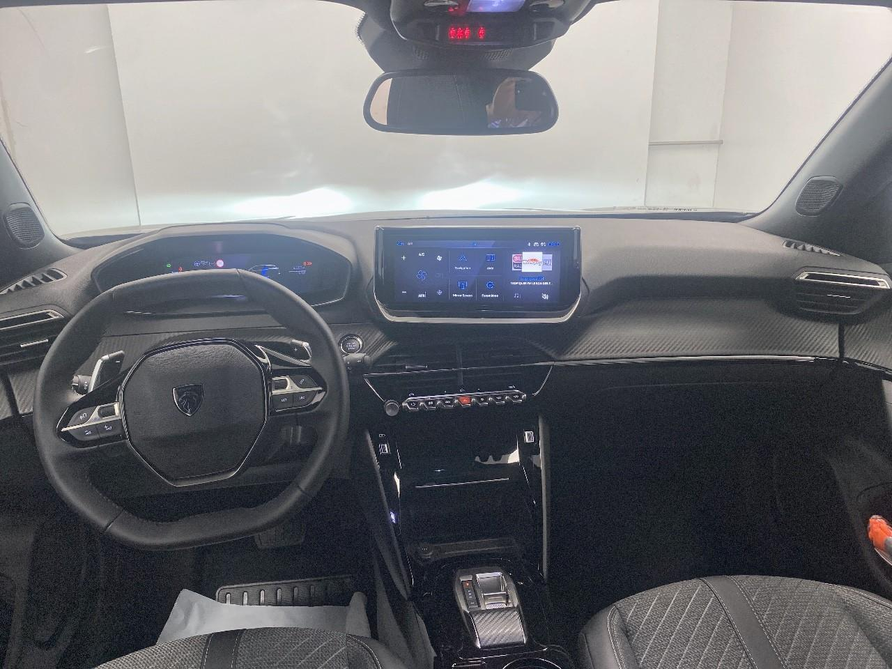 Peugeot 2008 hybrid 136 e-dcs6 allure — photo 8