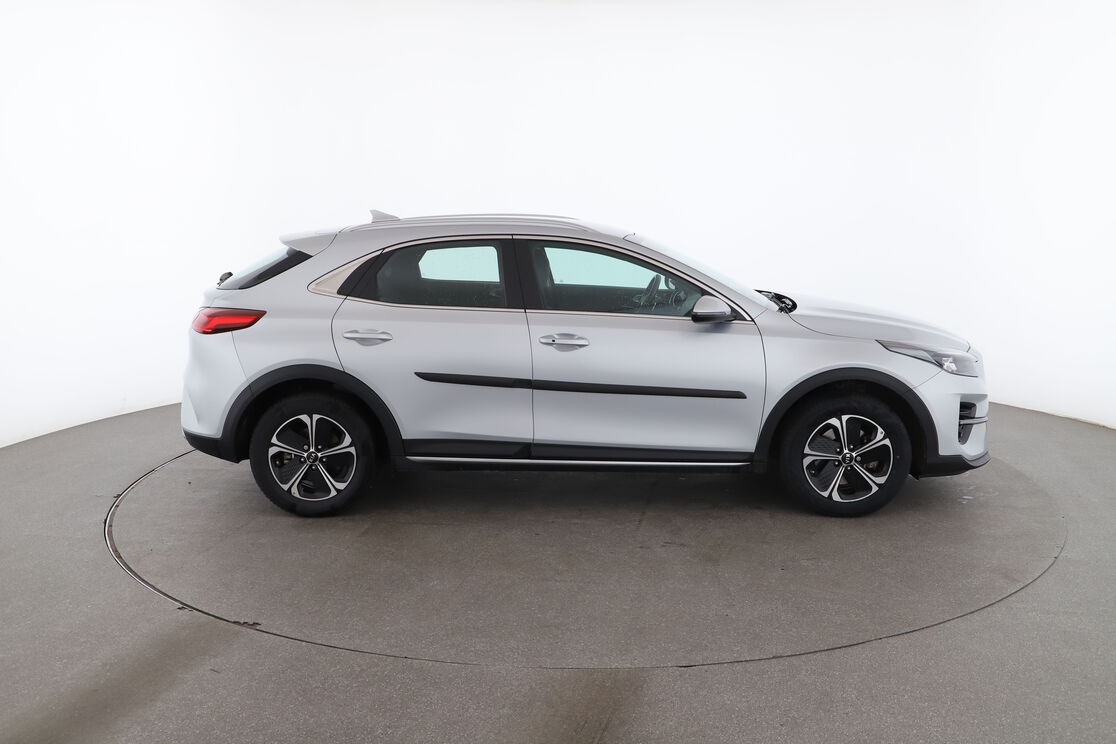 Kia XCeed 1.6 GDi ISG PHEV Active DCT6 — photo 6