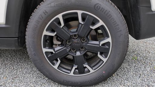 Jeep Compass 240 Plug in Hybrid 180 EAWD - Trailhawk – 2024 – 15569 km – Hybride essence – Boîte Automatique — photo 9