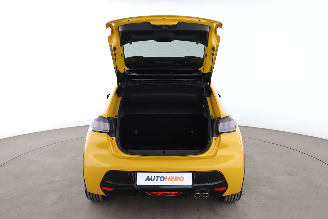 Peugeot 208 1.2 PureTech GT Line EAT8 — photo 15