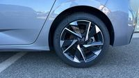 Peugeot 308 1.2 Hybrid 136ch Allure e-DCS6 — photo 20