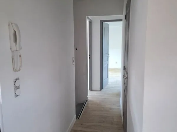 Loue appartement F3 repeint après dernier locataire