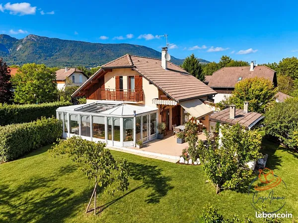 Maison 6 pièces 140 m²