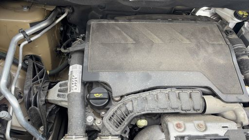 Peugeot Rifter 1.2 PureTech 110 - Active Pack – 2019 – 69011 km – Essence – Boîte Manuelle — photo 21