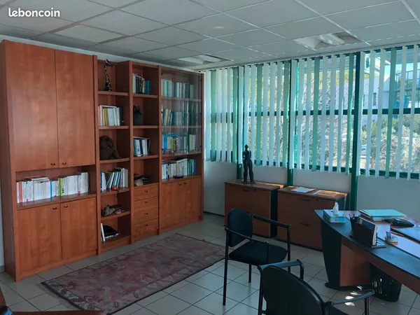 BEAU BUREAU à LOUER - RDC - Naturopôle-Toulouges