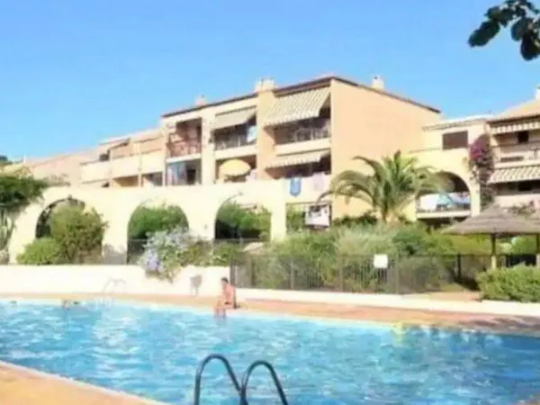 Studio 1 pièce 18 m²