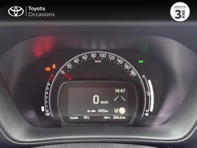 Toyota Aygo X 1.0 vvt-i 72ch design my24 — photo 14