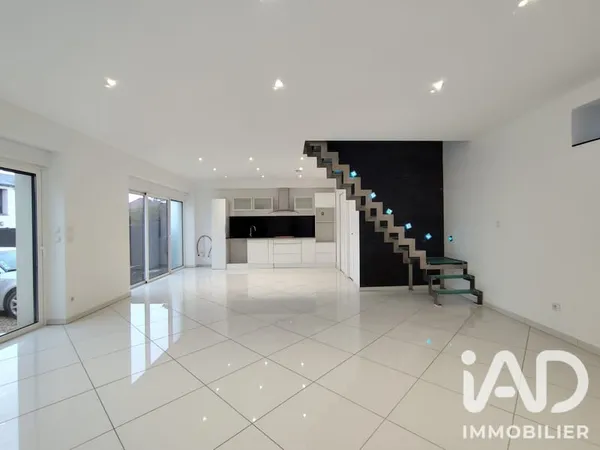 Maison 3 pièces 85 m²