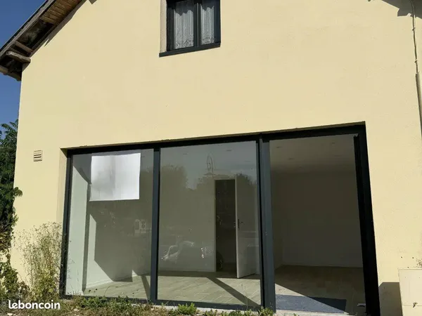 LOCAL COMMERCIAL 35 m² MANEGLISE