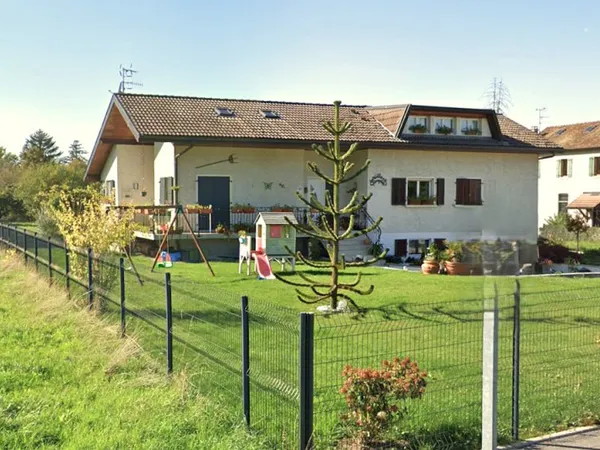 Villa 8 pièces - Terrain de 1323 m²
