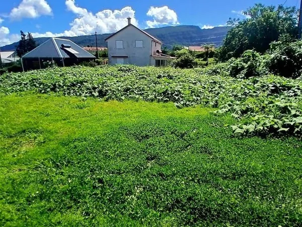 Terrain 410 m²