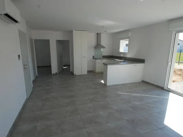 Maison de plain-pied 4 pièces 65 m²