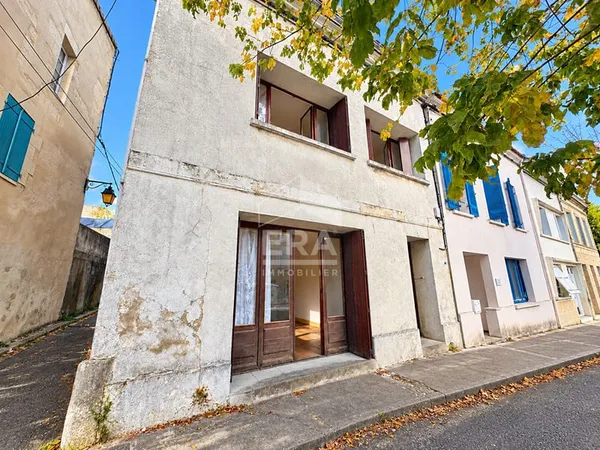 Maison Bourg 4 pièce(s)