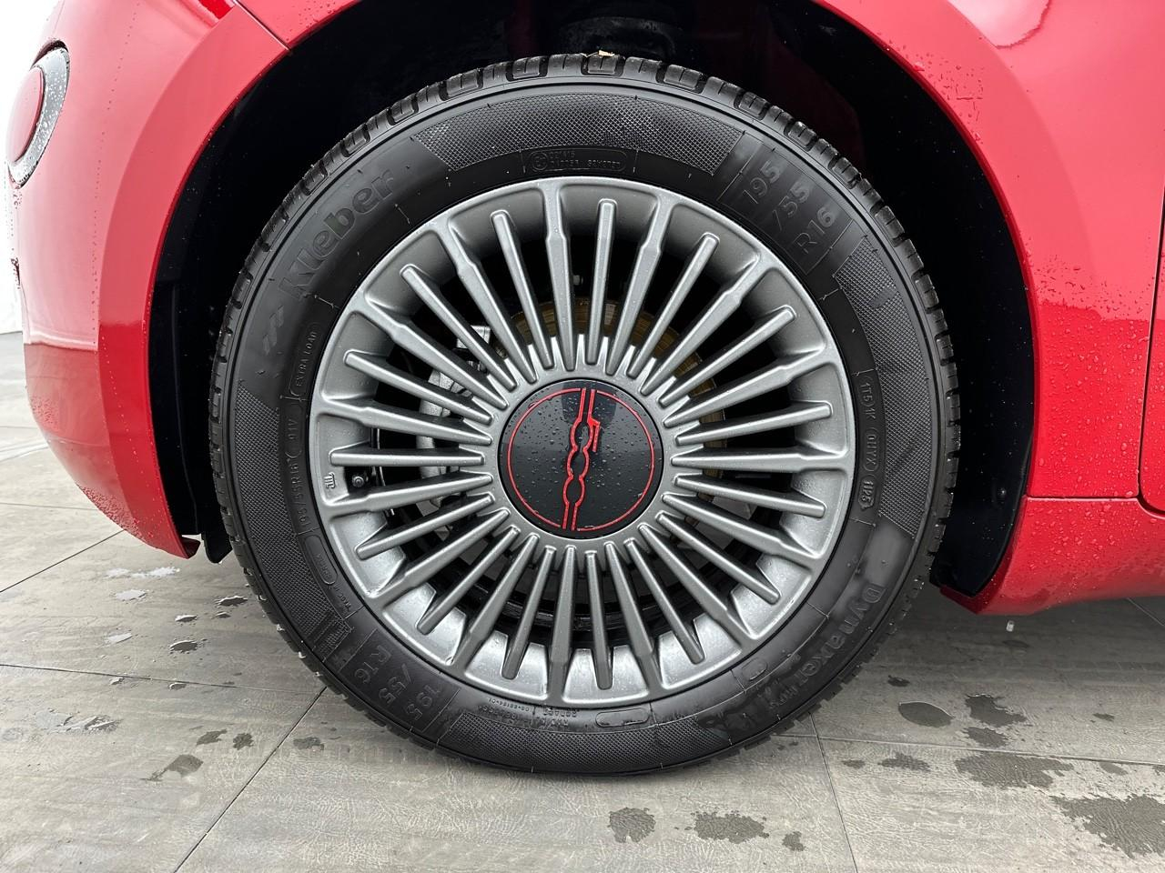 Fiat 500 c e 95 ch (red) — photo 14