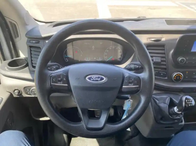 Ford Transit châssis ccb p350 l2 2.0 ecoblue 165ch trend — photo 7